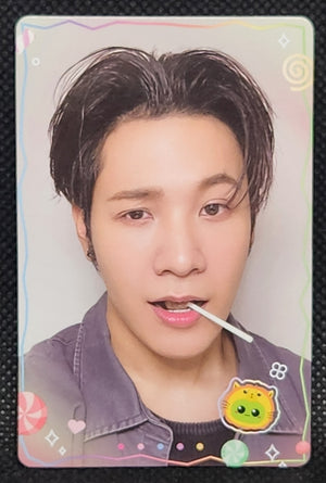 BOYS SELFIE CANDY WINK PHOTOCARDS - Krist Singto
