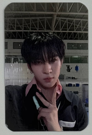 DEXX 1st Single Debut Clang Clang Photobook Random Selfie Cards