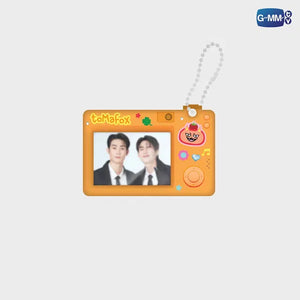 [Awaiting Stock] ID HOLDER PIN KEYCHAIN