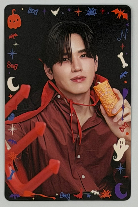 Tay New Too Cute to Spook Collectible Photocards