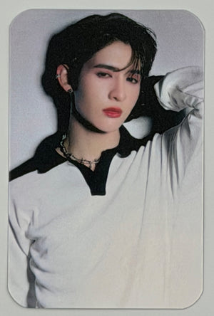 DEXX: Debut Random Photocards