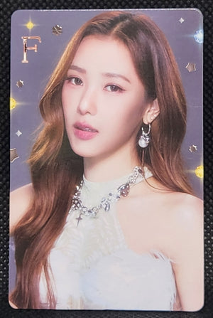 BLUSH BLOSSOM FAN FEST 2026 : MIDNIGHT BLOOM COLLECTIBLE RANDOM CARD