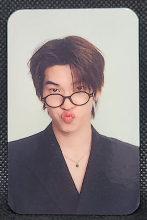 DUANG GO ROUND CONCERT RANDOM PHOTOCARDS - TEETEEPOR VISION PRIVE