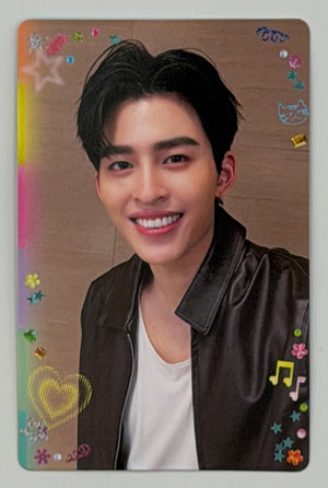 PondPhuwin | Fanival 2026 - Selfie Heart Shot : BOYS Collectible Random Card