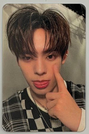 Duang With You EP 12 Random Selfie Photocards Set B (TeeTee, Por, Wave, North, Otto)