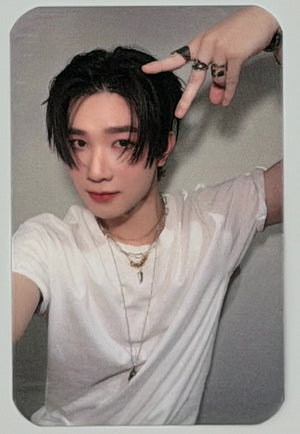 DEXX: Debut Random Selfie Photocards