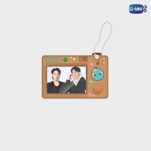 [Awaiting Stock] ID HOLDER PIN KEYCHAIN