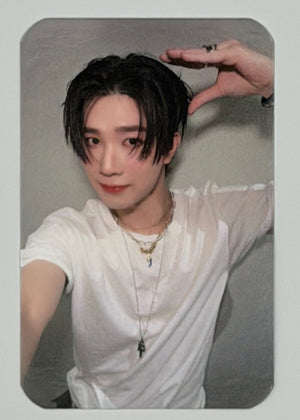DEXX: Debut Random Selfie Photocards