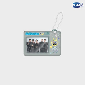 [Awaiting Stock] ID HOLDER PIN KEYCHAIN