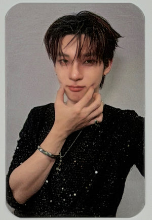 DEXX: Debut Random Selfie Photocards