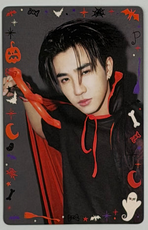 Perth Santa Too Cute to Spook Collectible Photocards