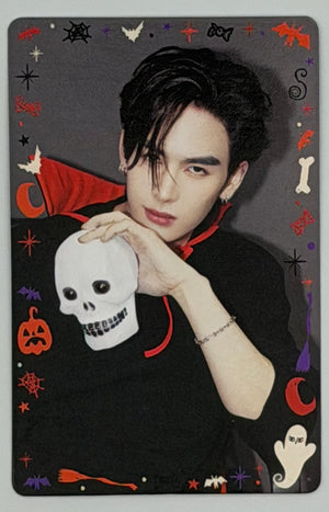 Perth Santa Too Cute to Spook Collectible Photocards