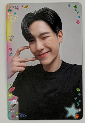 Junior-Mark Jiruntanin | Fanival 2026 - Selfie Heart Shot : BOYS Collectible Random Card