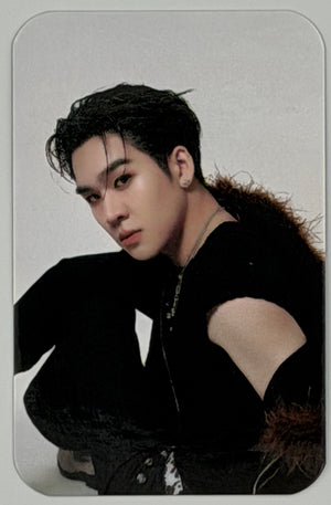 DEXX: Debut Random Photocards