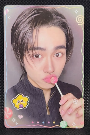 BOYS SELFIE CANDY WINK PHOTOCARDS - Aou Boom