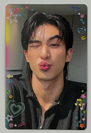 SurfJava | Fanival 2026 - Selfie Heart Shot : BOYS Collectible Random Card