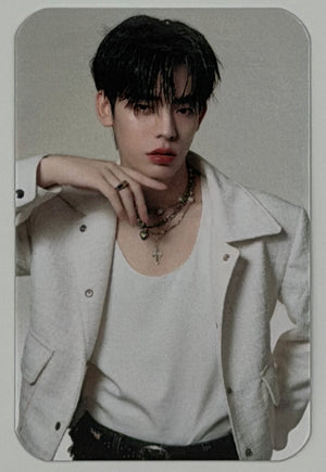 DEXX: Debut Random Photocards