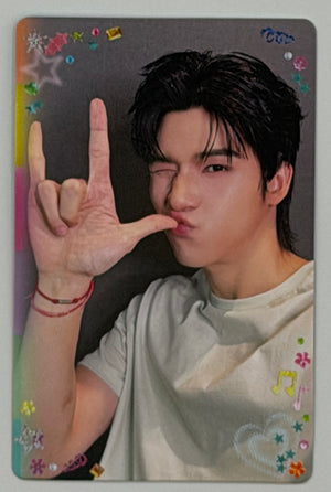 SkyNani | Fanival 2026 - Selfie Heart Shot : BOYS Collectible Random Card