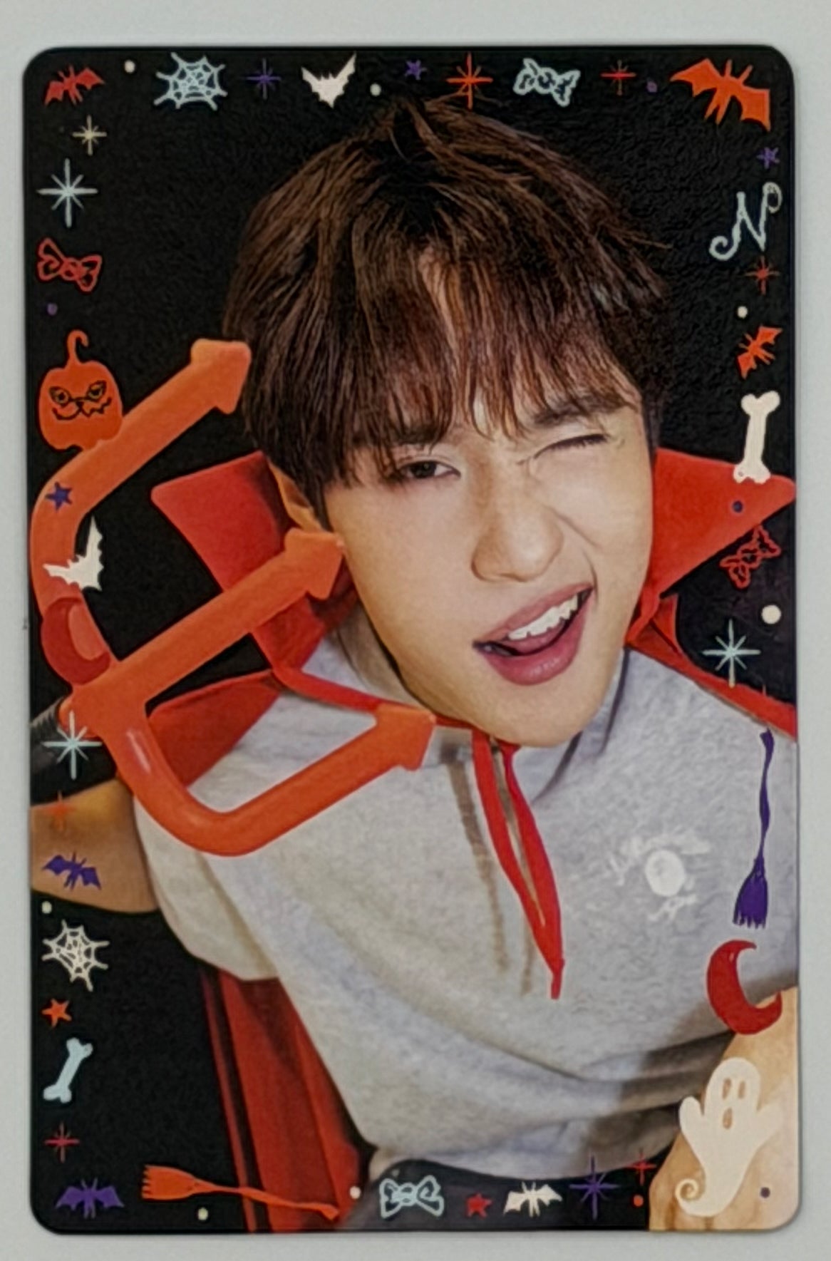 LYKN Too Cute to Spook Collectible Photocards