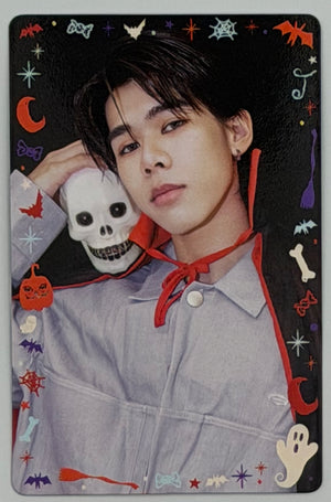 LYKN Too Cute to Spook Collectible Photocards