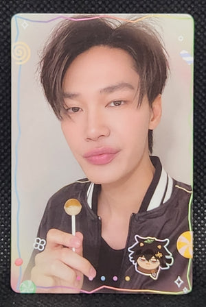 BOYS SELFIE CANDY WINK PHOTOCARDS - Dew Tee