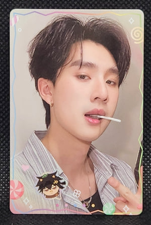 BOYS SELFIE CANDY WINK PHOTOCARDS - Dew Tee