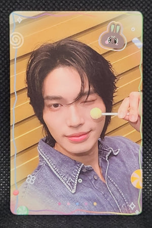 BOYS SELFIE CANDY WINK PHOTOCARDS - Win