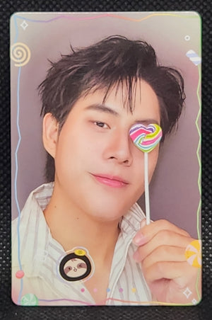 BOYS SELFIE CANDY WINK PHOTOCARDS - Winny