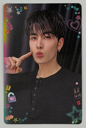 JASP.er | Fanival 2026 - Selfie Heart Shot : BOYS Collectible Random Card