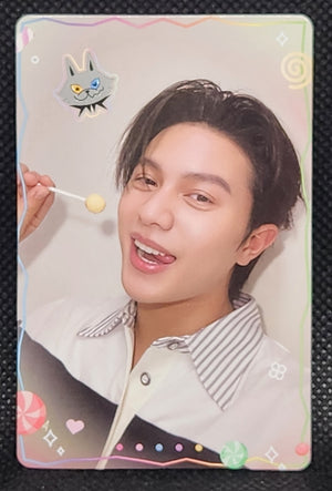 BOYS SELFIE CANDY WINK PHOTOCARDS - LYKN