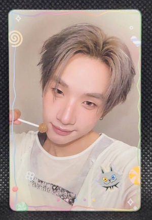 BOYS SELFIE CANDY WINK PHOTOCARDS - LYKN