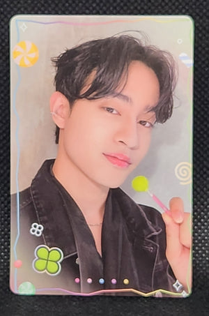 BOYS SELFIE CANDY WINK PHOTOCARDS - CLO'VER