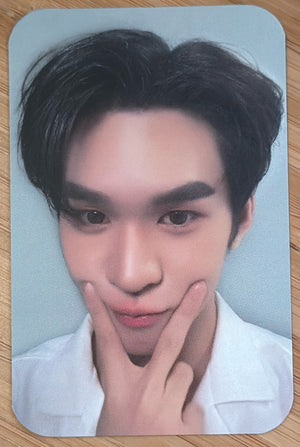 Your Sky Selfie Random Cards: Auau Save