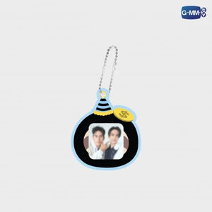 [Awaiting Stock] CHARACTER MAGNETIC PHOTO FRAME ACRYLIC KEYCHAIN