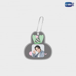 [Awaiting Stock] CHARACTER MAGNETIC PHOTO FRAME ACRYLIC KEYCHAIN