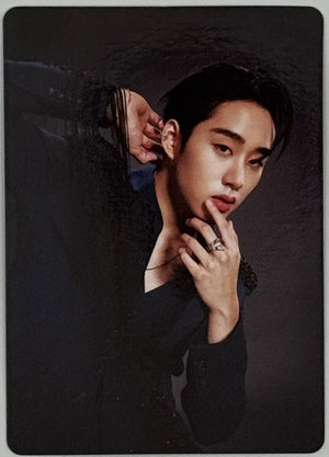 William Est Magnetic Fan Con Random Photocards