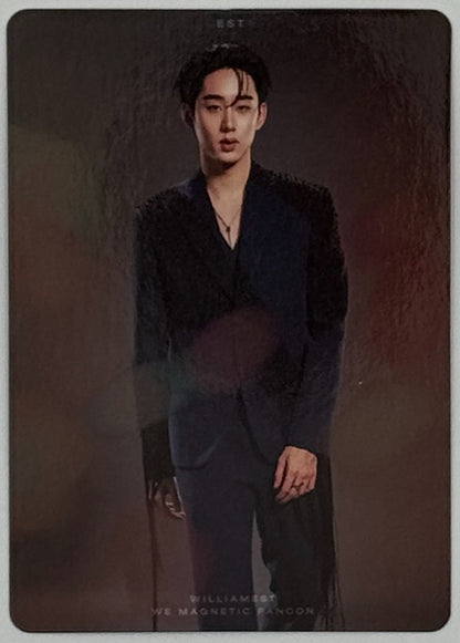 William Est Magnetic Fan Con Random Photocards