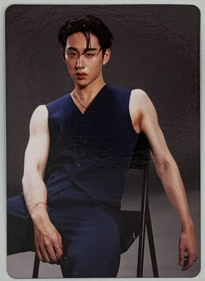 William Est Magnetic Fan Con Random Photocards