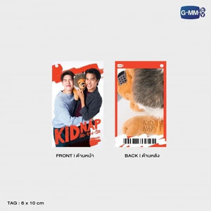 Front and back views of the tag that comes with the Golden Retriver doll