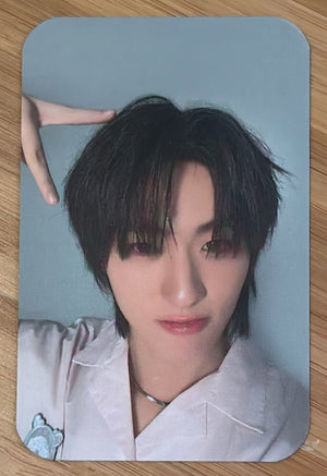 Your Sky Selfie Random Cards: Thomas Kong