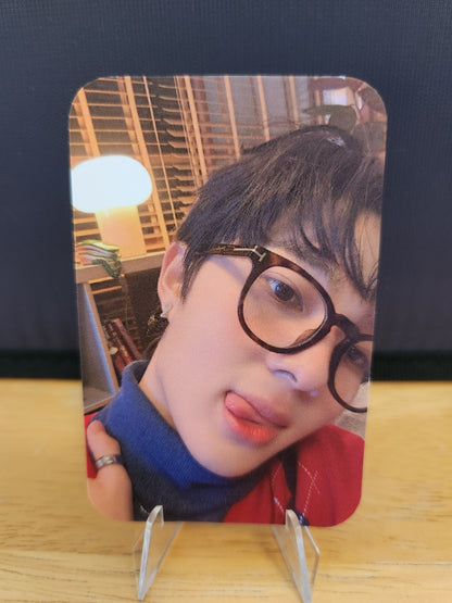 NuNew Your Season Photocards