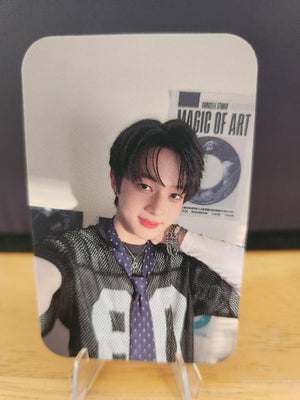 NuNew Your Season Photocards