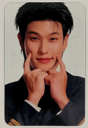 Daou Offroad: Love at First Flight Concert Random Photocards