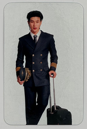 Daou Offroad: Love at First Flight Concert Random Photocards