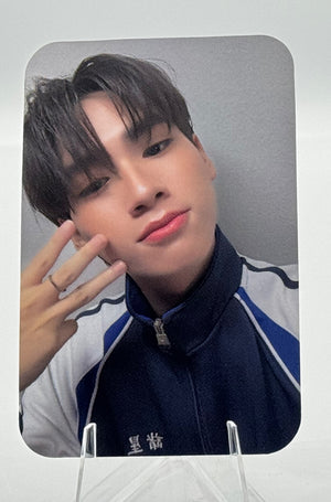 Your Sky Selfie Random Cards: Patji