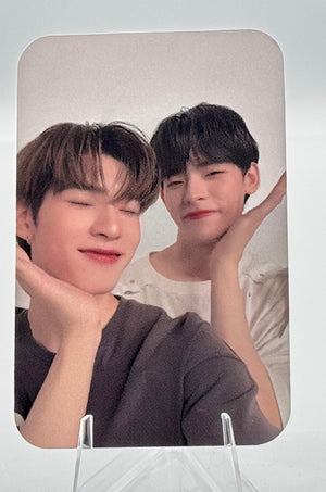 Your Sky Selfie Random Cards: Por Tee