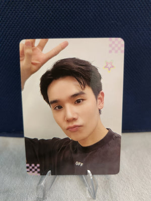 Jimmy & Sea Collectible Selfie Random Card