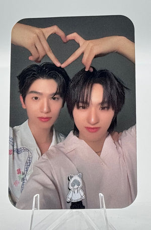 Your Sky Selfie Random Cards: Thomas Kong