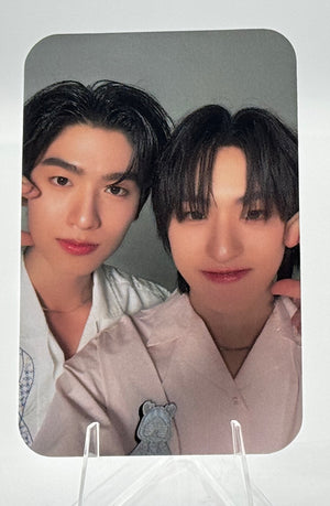 Your Sky Selfie Random Cards: Thomas Kong