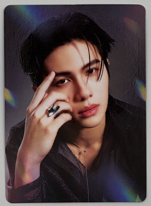 William Est Magnetic Fan Con Random Photocards